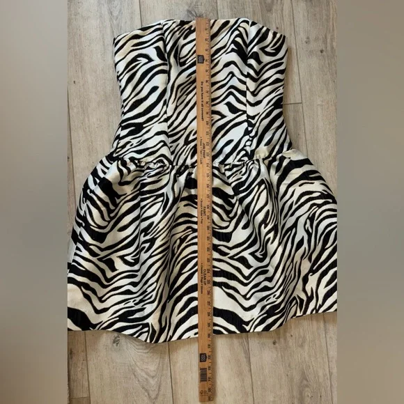 Lilly Pulitzer Akela Fit & Flare Strapless Zebra Jacquard Cocktail Dress Size 8 - Picture 8 of 11
